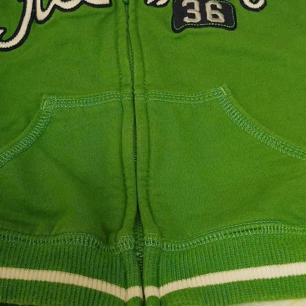 Carter's Boys Long Sleeved Zip Up Jacket.  Size 12M All Star